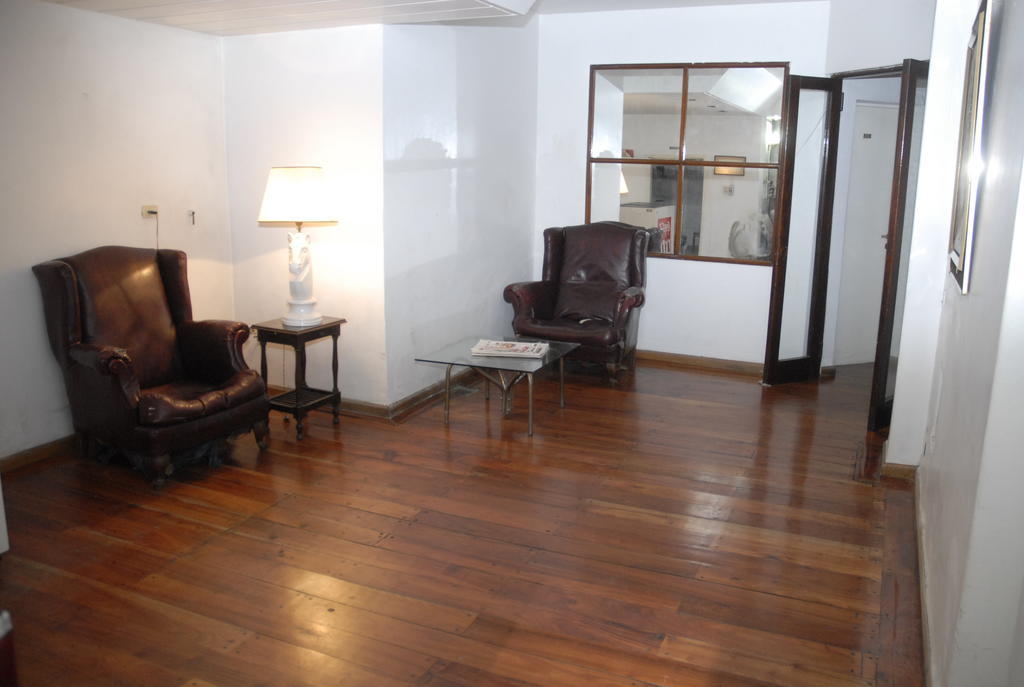 Hotel Aries Buenos Aires Exterior photo